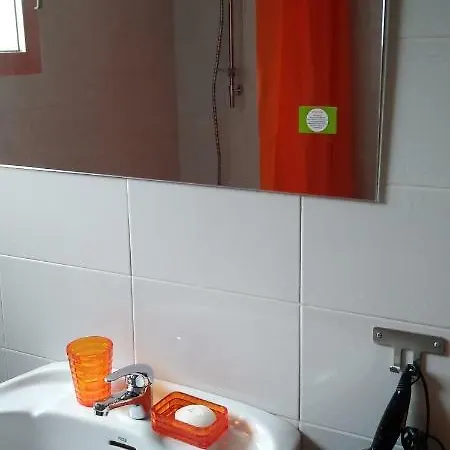 Apartamento Comfortable 600m From The Beach *