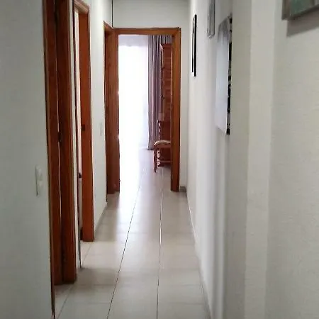 Apartamento Comfortable 600m From The Beach *