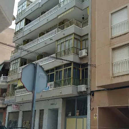 Comfortable 600m From The Beach Apartamento